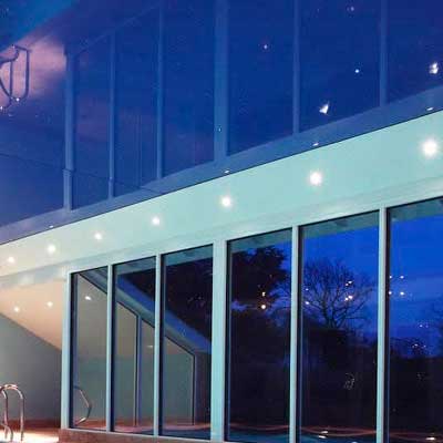 Потолок в бассейн